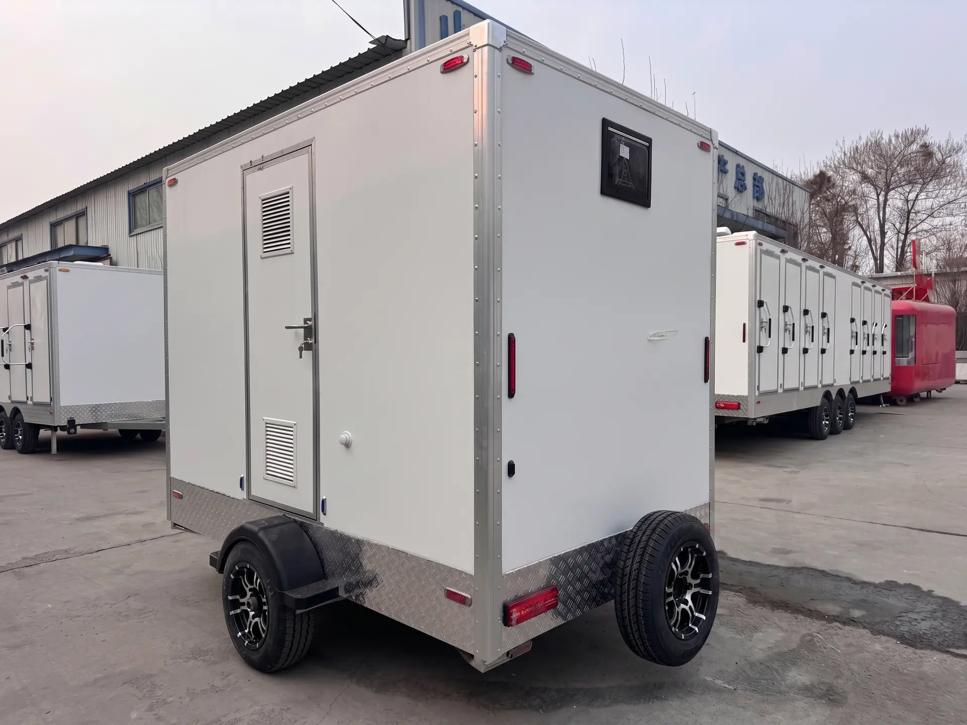 Luxury Loos restroom trailer rental in Tulsa, Oklahoma — exterior detail